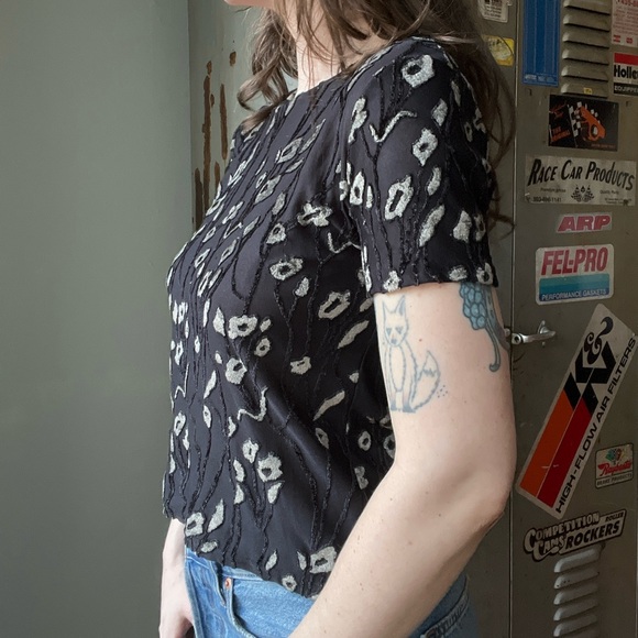 Vintage 90s Black Burnout Floral Top | Sheer Velvet Short Sleeve | M - Picture 5 of 7